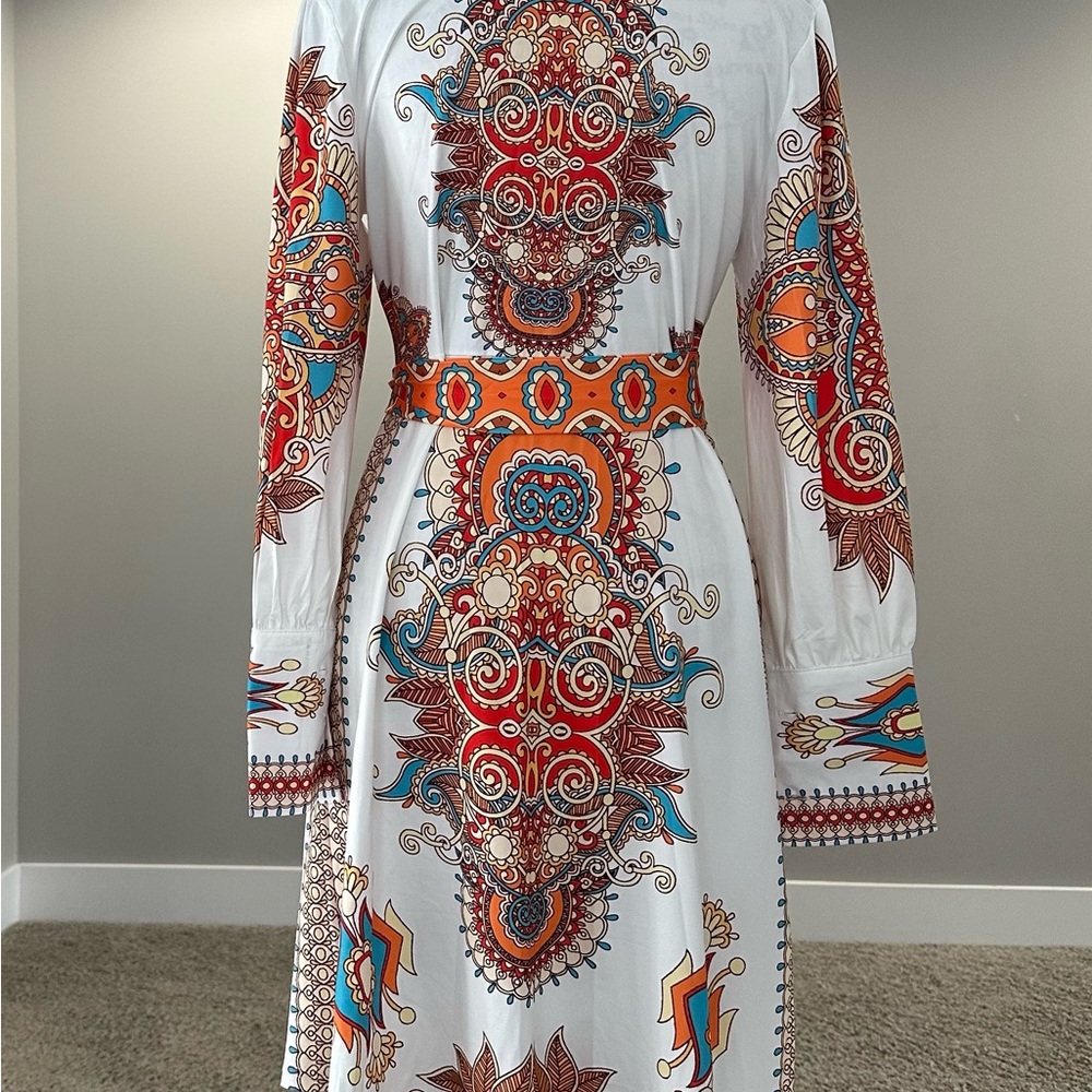 Bohemian Print NWOT Long Sleeve Dress Small - Picture 2 of 4